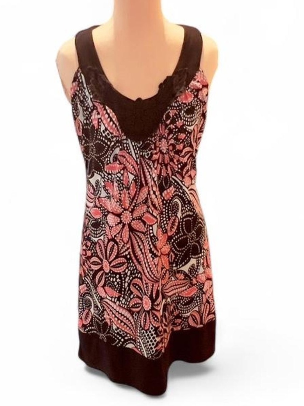 Summer Floral Sleeveless Swing Dress by Wrapper in Size Small